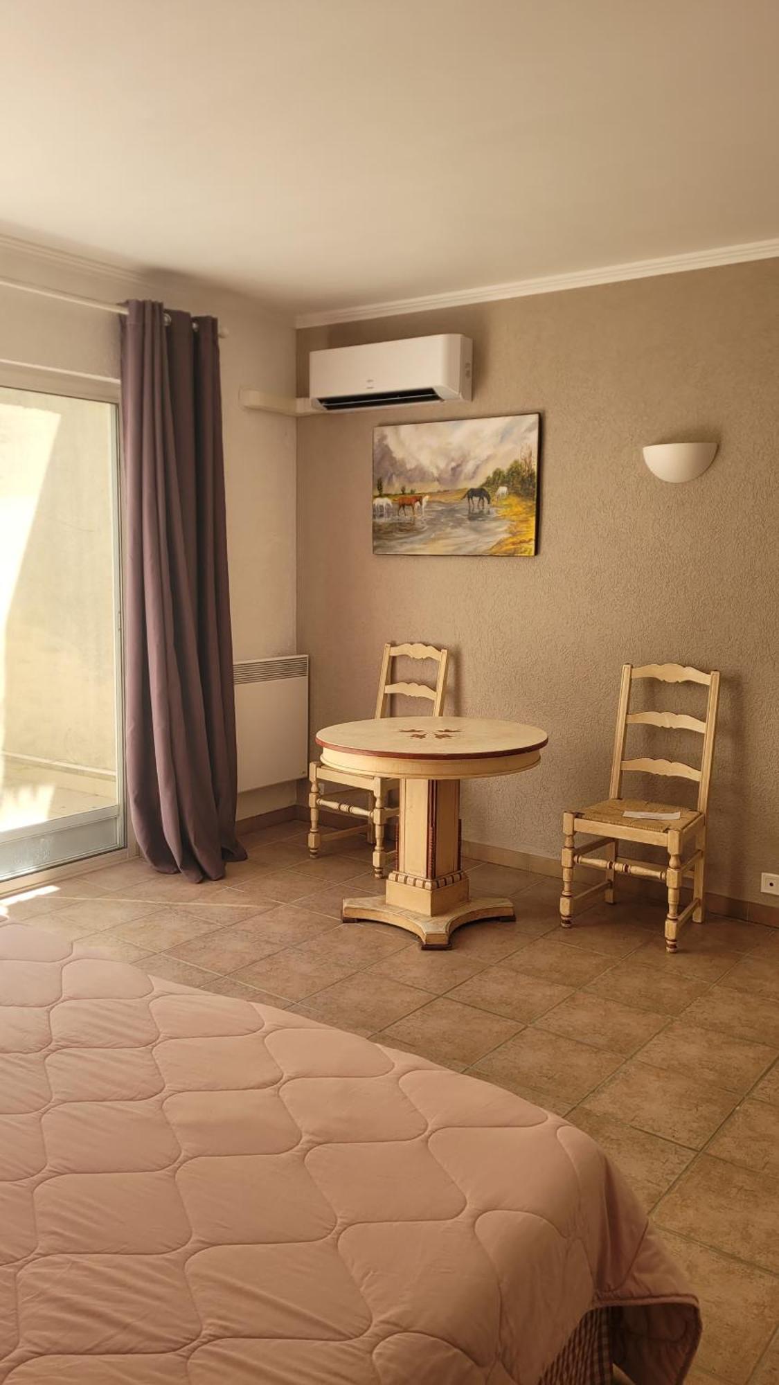 Mas Du Grand Peloux Hotel Port-Saint-Louis-du-Rhône Eksteriør billede