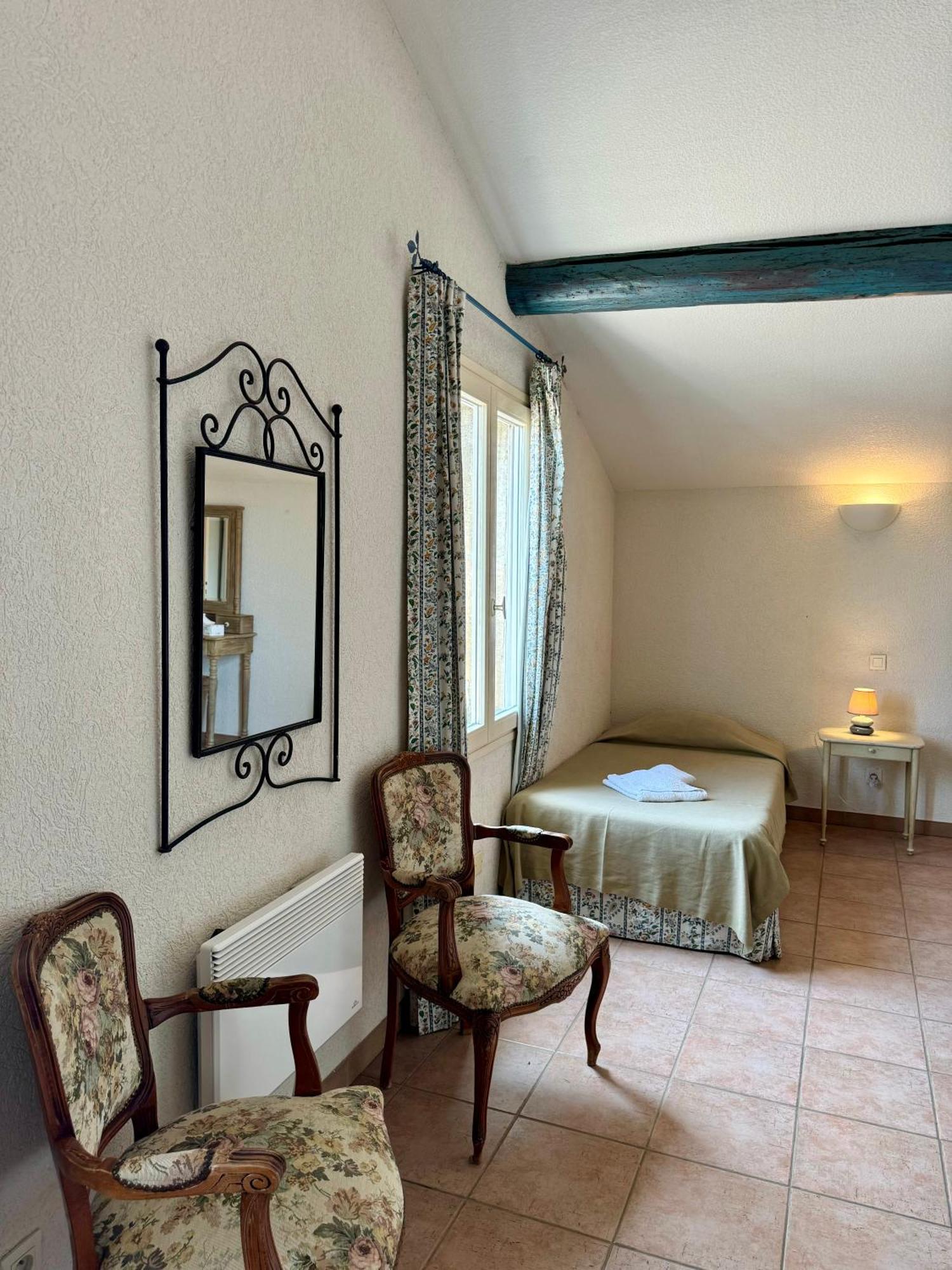 Mas Du Grand Peloux Hotel Port-Saint-Louis-du-Rhône Eksteriør billede